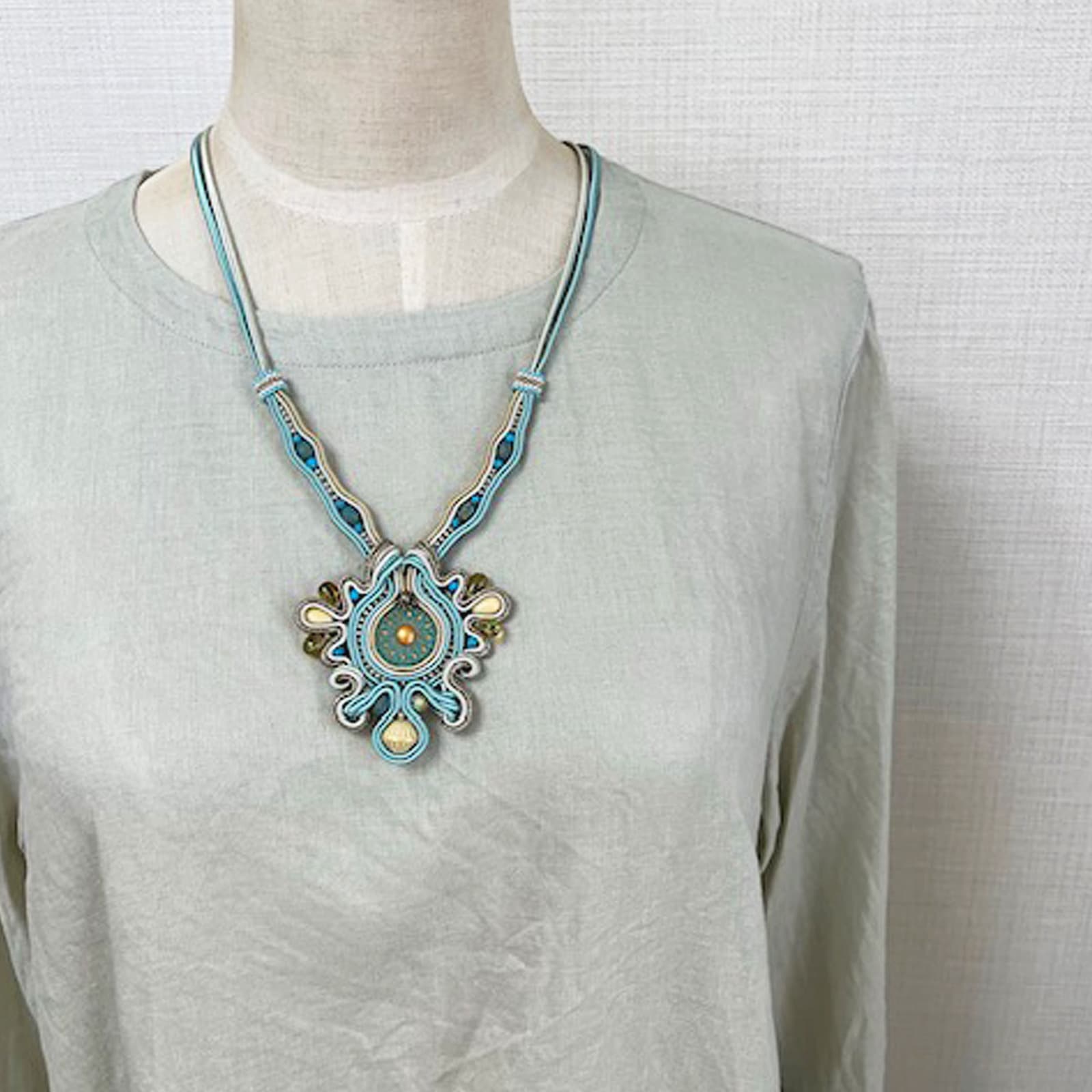 ステッチ＆ソウタシエ技法で作る～遥（はるか）～