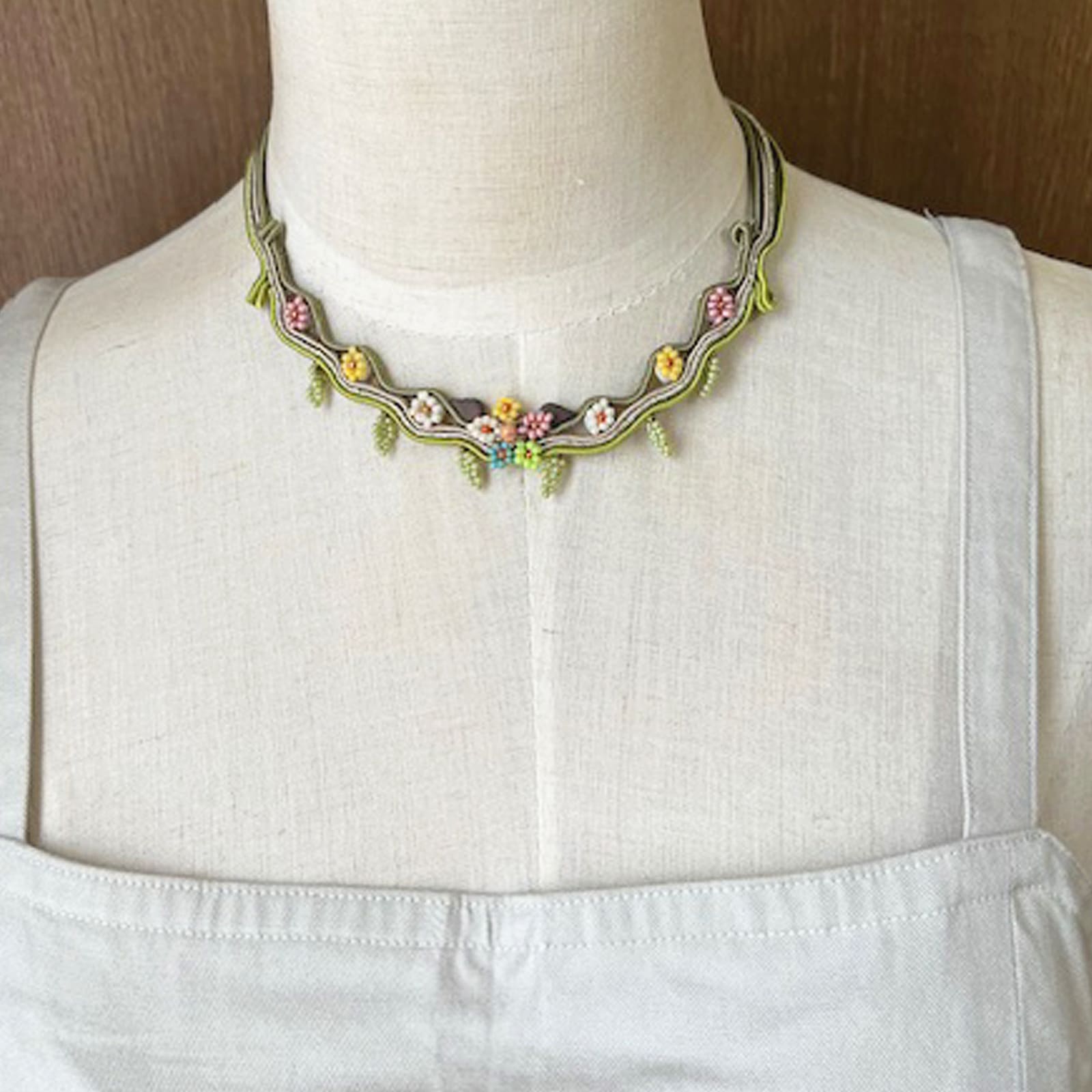 ステッチ＆ソウタシエ技法で作る～和花（わか）～ 春