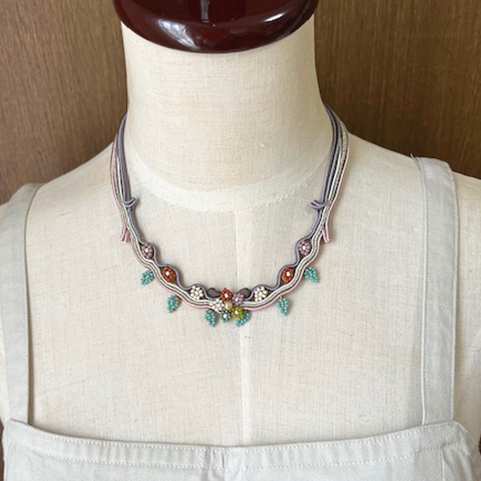 ステッチ＆ソウタシエ技法で作る～和花（わか）～ 秋