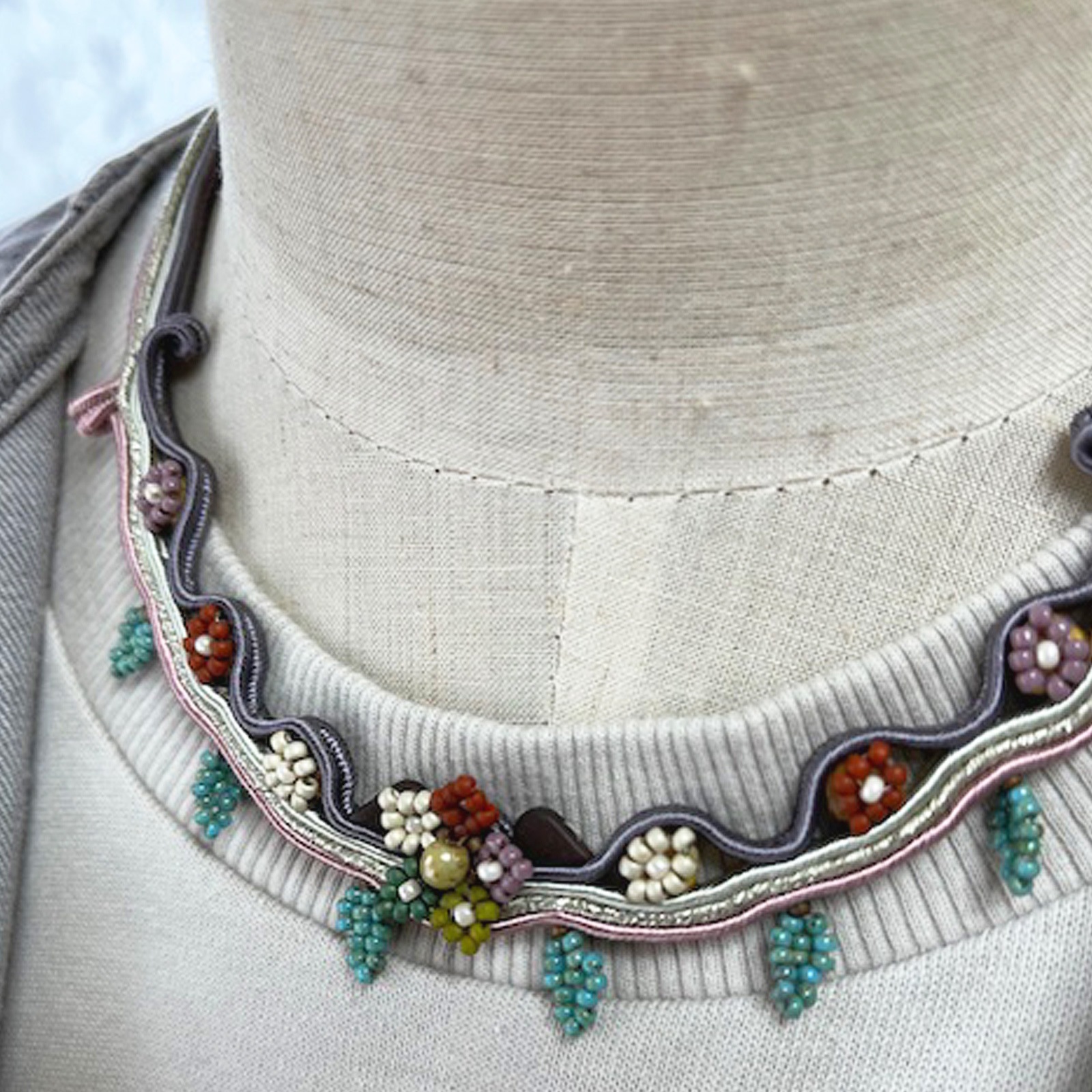 ステッチ＆ソウタシエ技法で作る～和花（わか）～ 秋