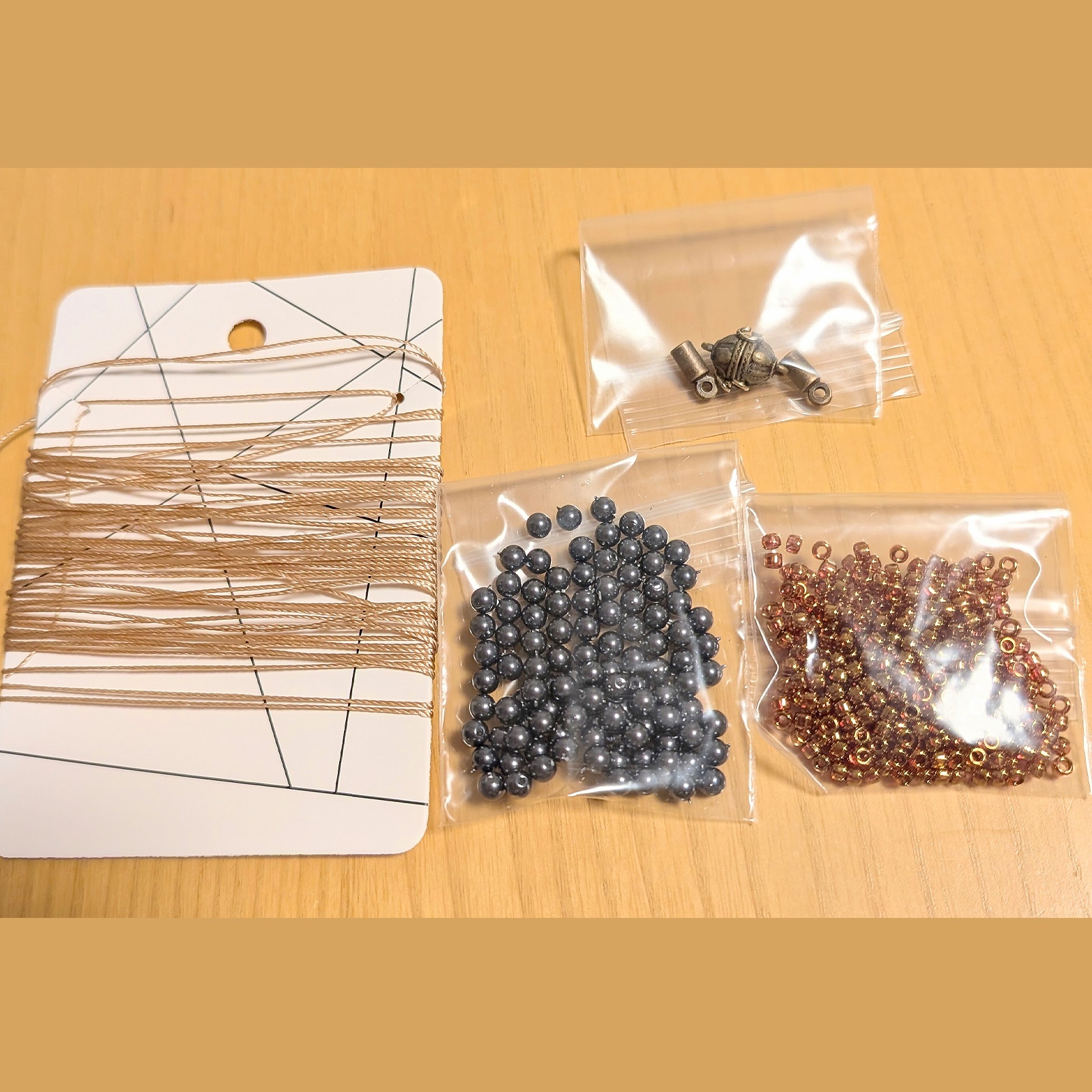 amber bracelet アンバーブレス