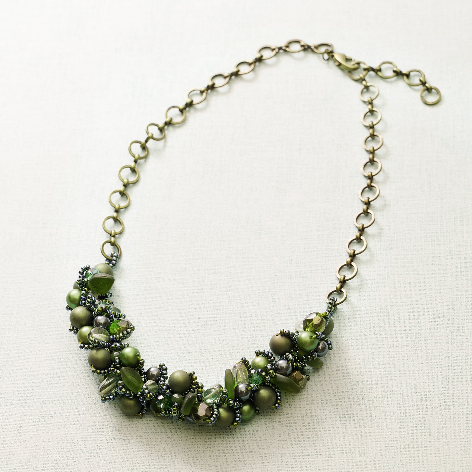 ループクロッシェで作るネックレスFOREST～フォレスト～