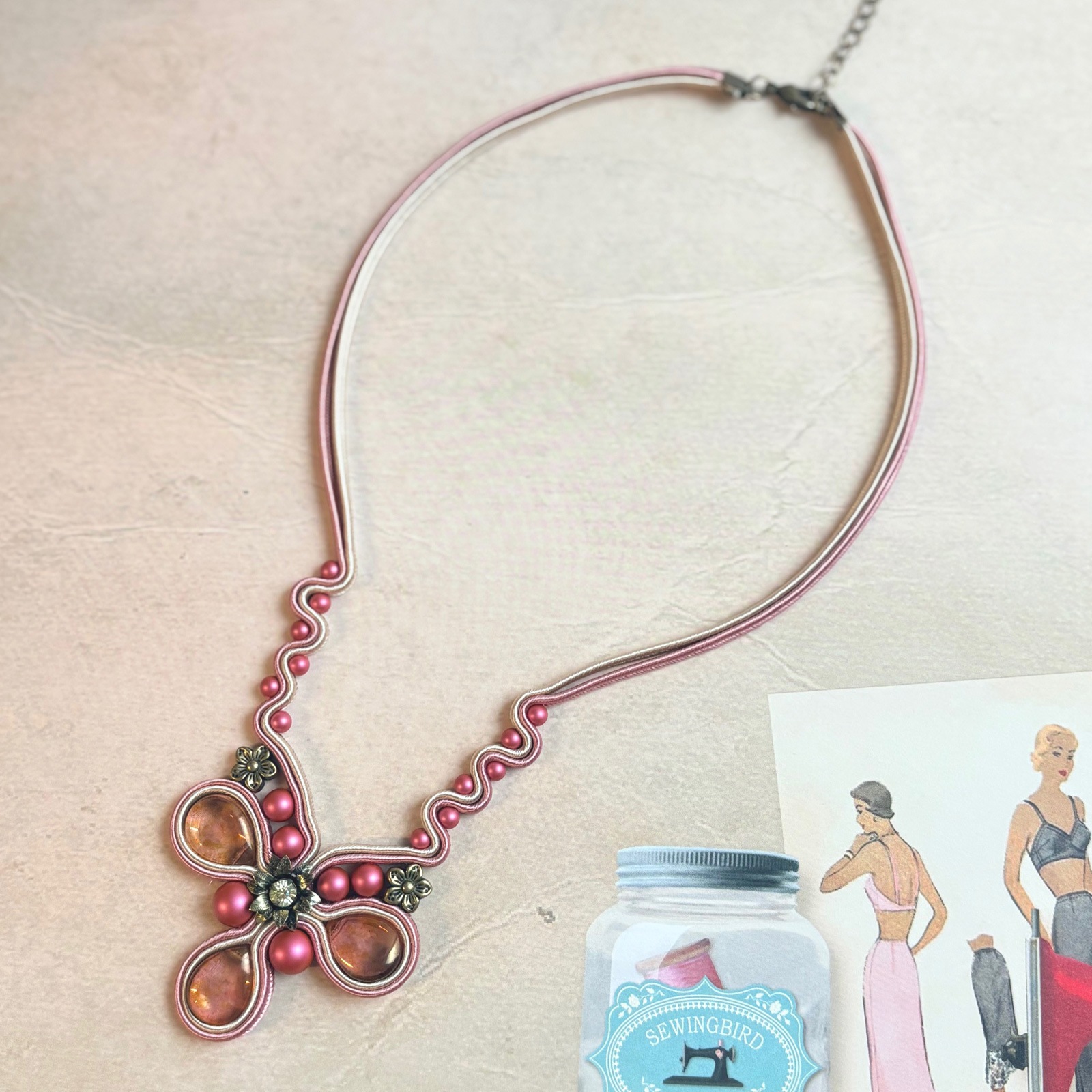 ボヘミアンネックレス