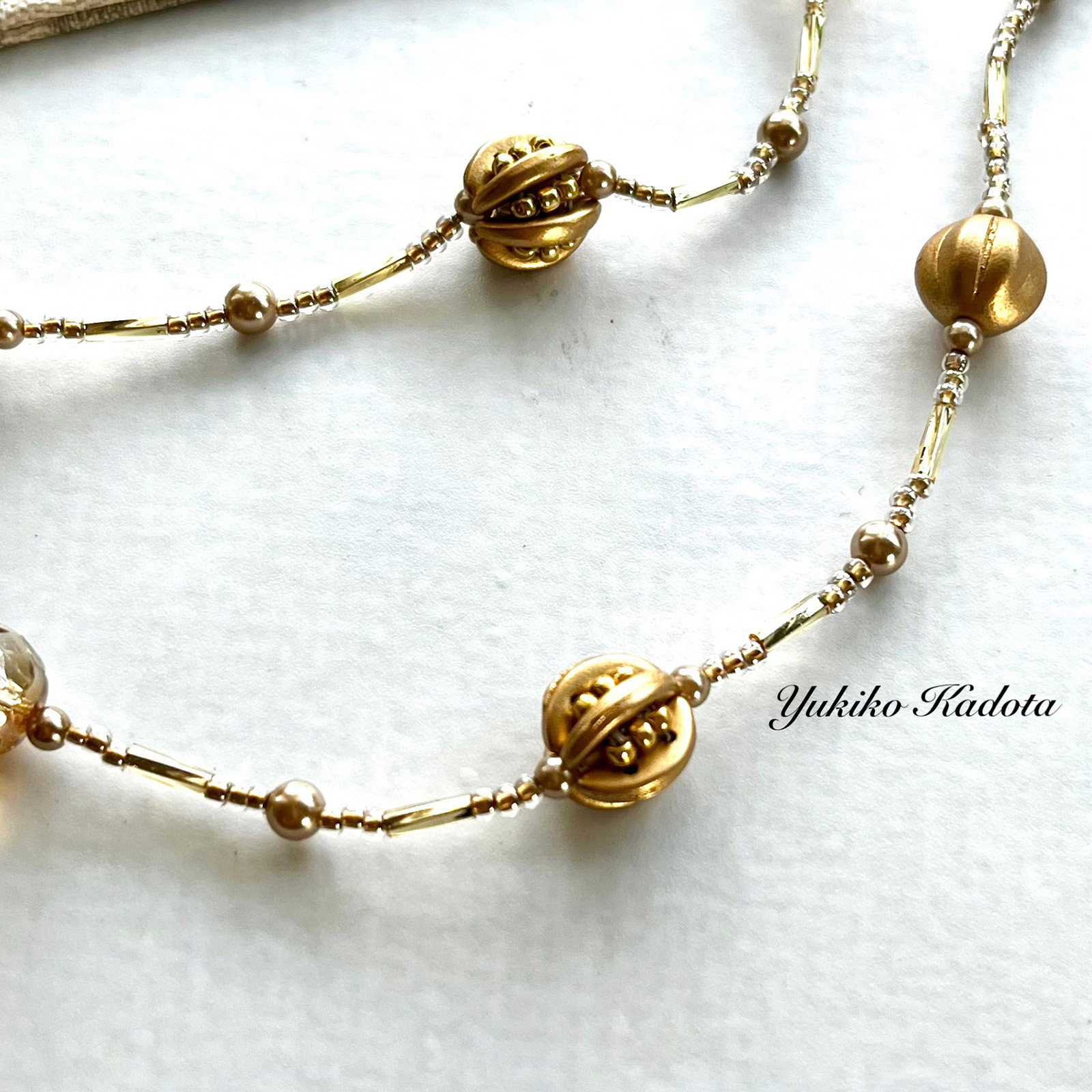 マルチホールビーズで作るポンプーン ガンメタ