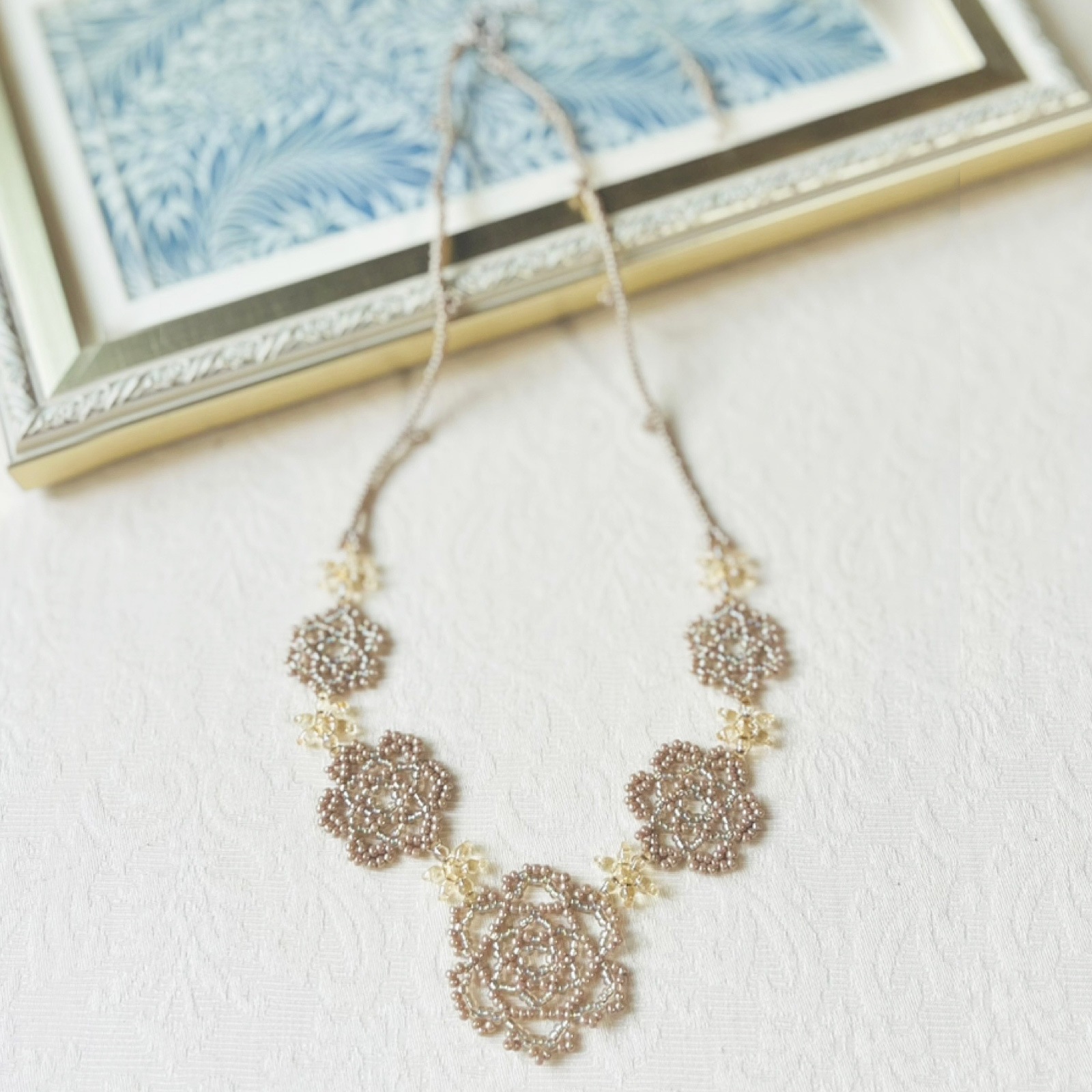 lace flower ～pearl gray～