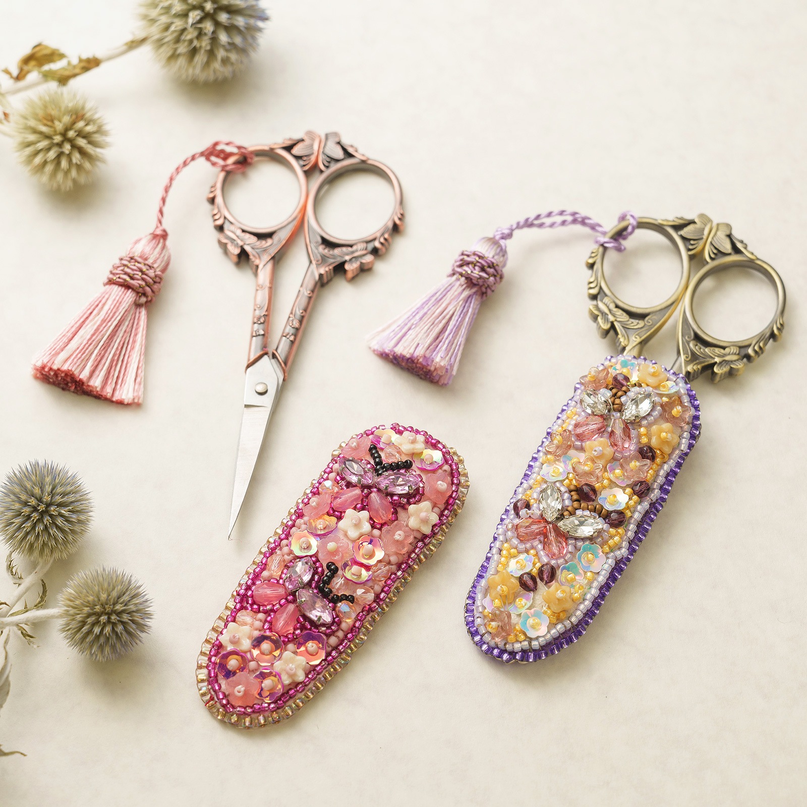 ビーズ刺繍で作るてふてふ＊シザーケース 萩色（デザインシザー付き）