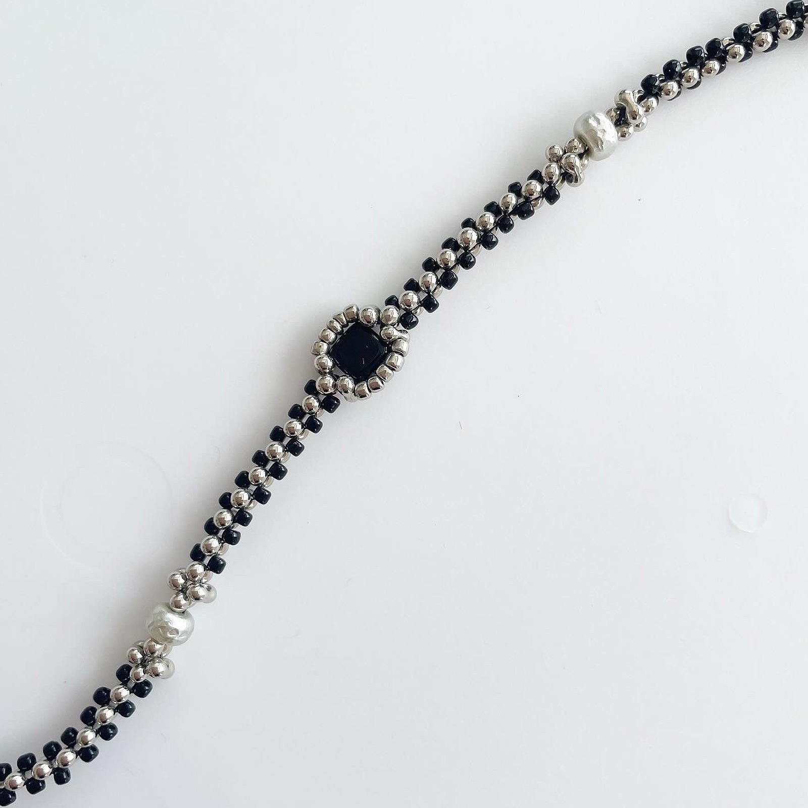 ブラックスクエア ネックレス