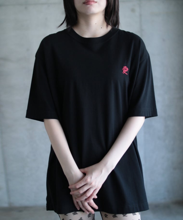 GVGV ジーヴィージーヴィー LOVE AND LIE EMBROIDERY H/S OVER TEE (BLACK)