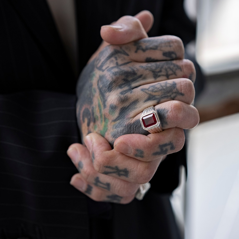 ephemeral エフェメラル Gangster ring (blue topaz)