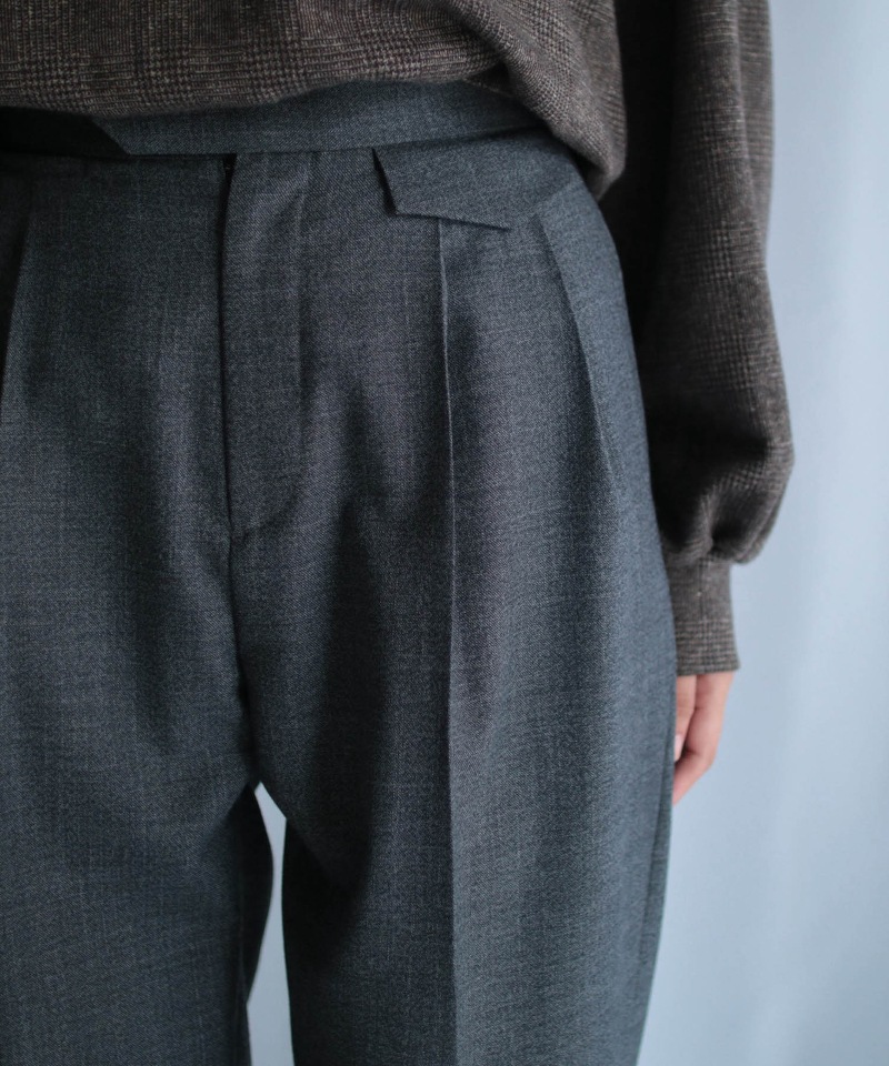 GVGV ジーヴィージーヴィー TAILORED TUCK PANTS (GREY)