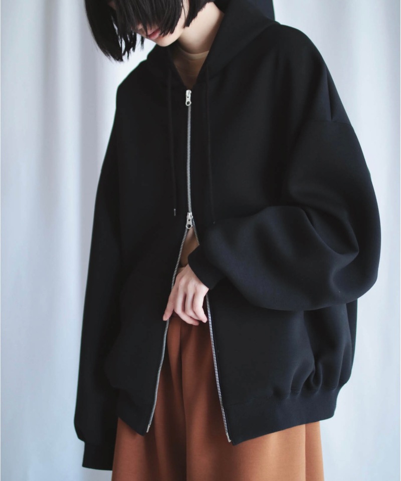 GVGV ジーヴィージーヴィー ZIP UP HOODIE (BLACK)