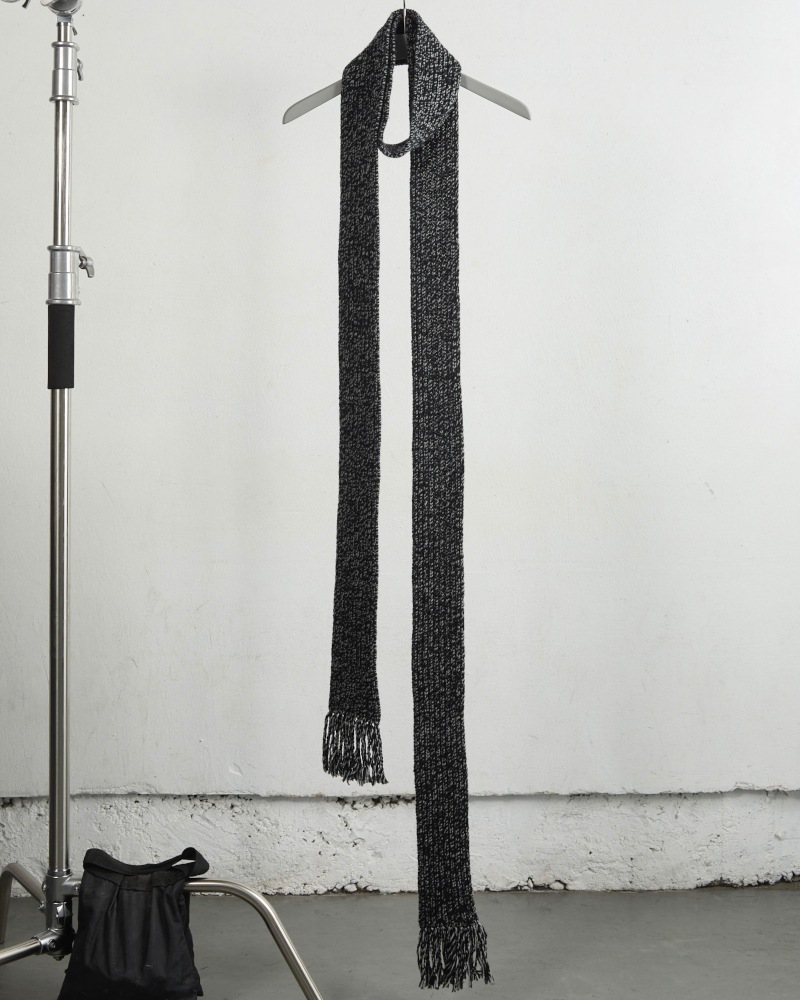 NVRFRGT ネヴァーフォーゲット 25AW NARROW EXTRA LONG MUFFLER