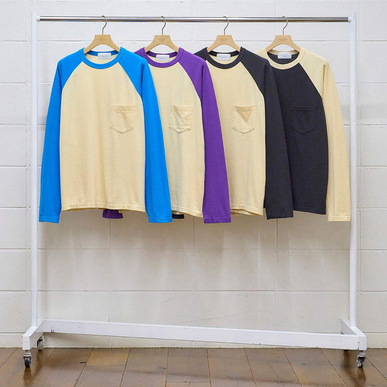 UNUSED アンユーズド 25SS US2475 Raglan long sleeve T-shirt
