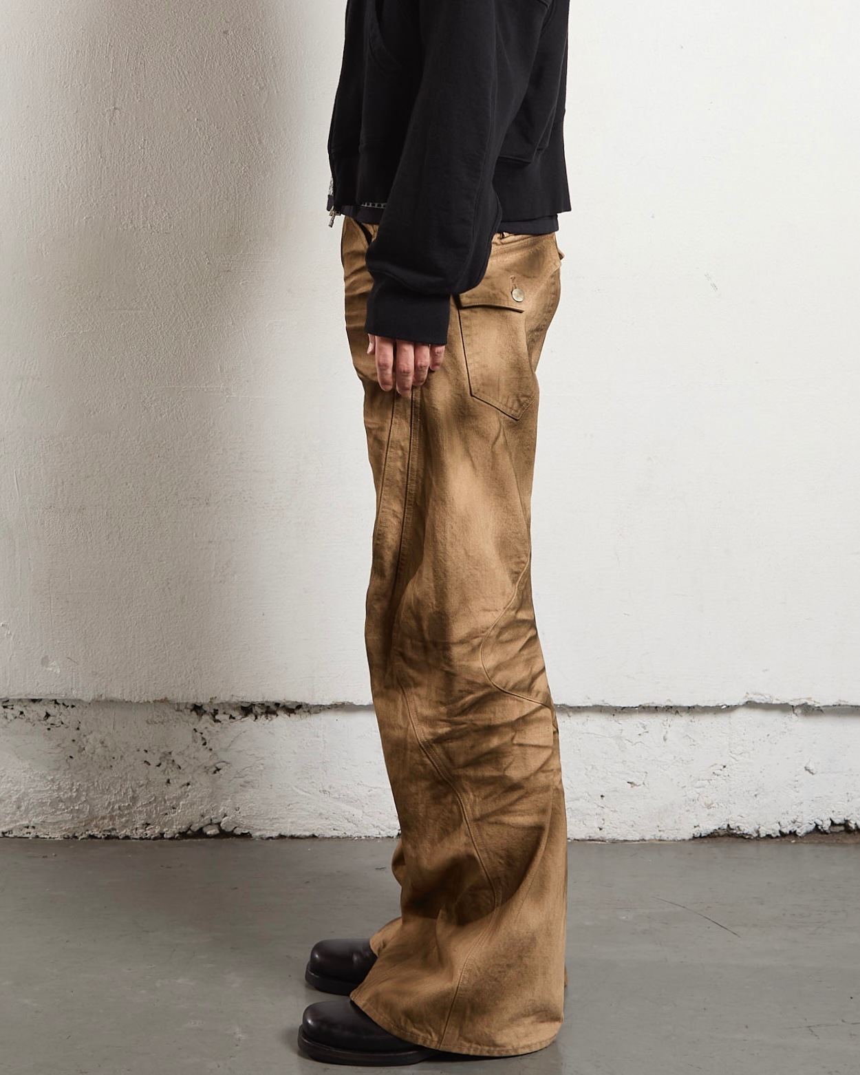 reversal パンツ D-VEC×ALMOSTBLACK】WINDSTOPPER TROUSERS