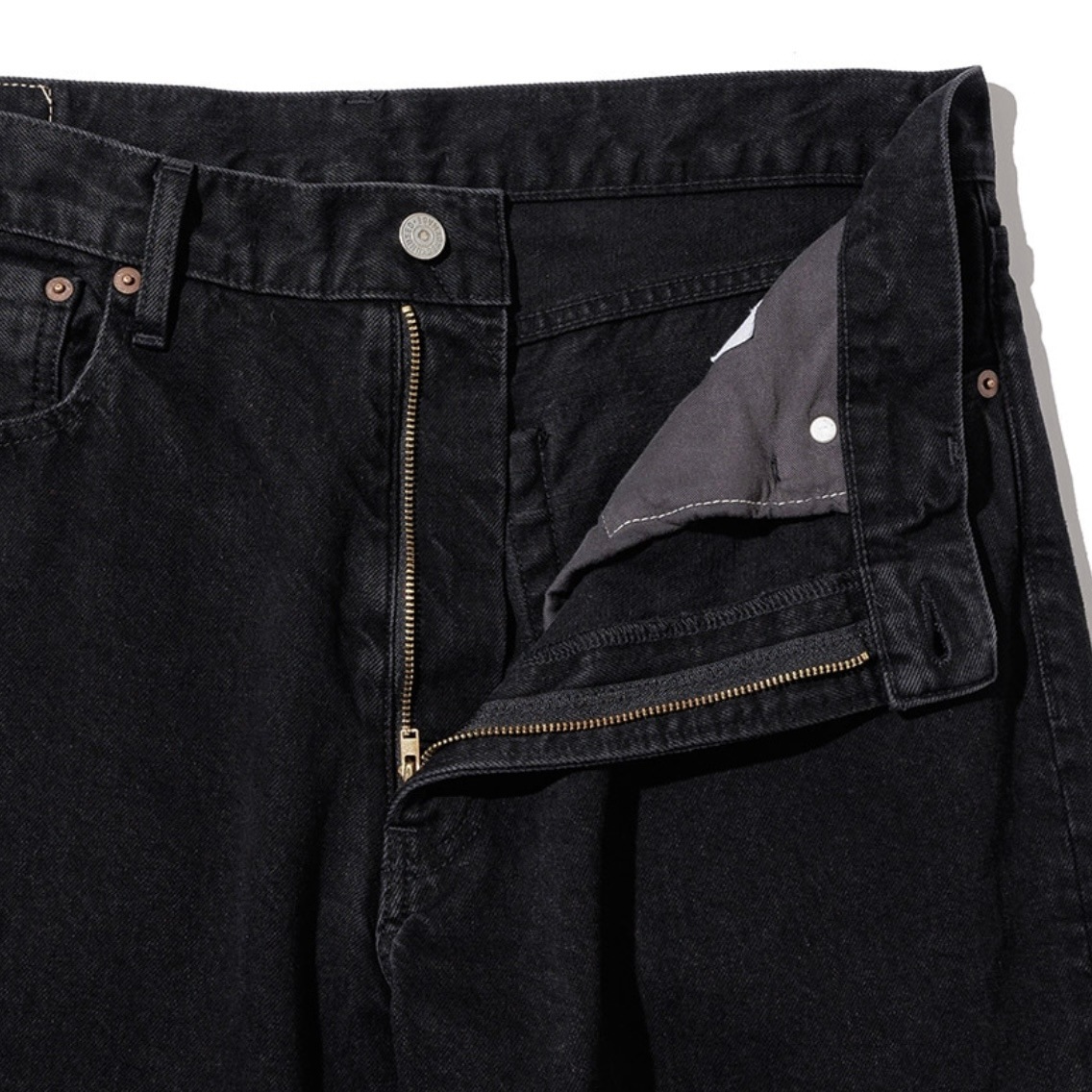 UNUSED アンユーズド UW1179 14oz Denim buggy short (BLACK)