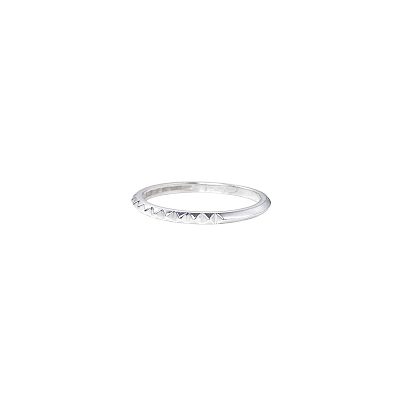 ephemeral エフェメラル micro pyramid studs ring 