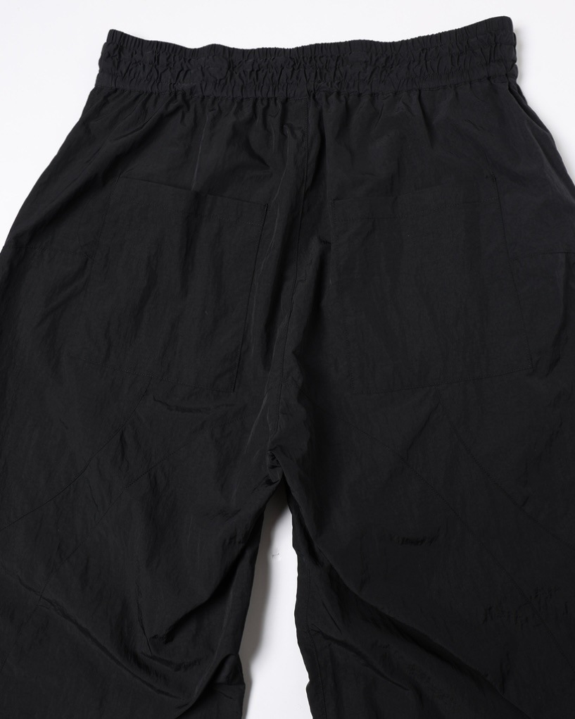 JIEDA ジエダ CURVE OVER NYLON PANTS