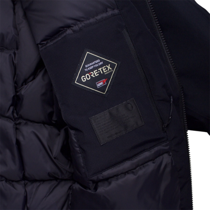 White Mountaineering ホワイトマウンテニアリング GORE-TEX DOWN