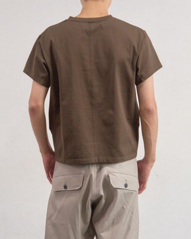 NVRFRGT ネヴァーフォーゲット 26SS PANELLED V-NECK HALF SLEEVE T-SHIRT (BROWN)