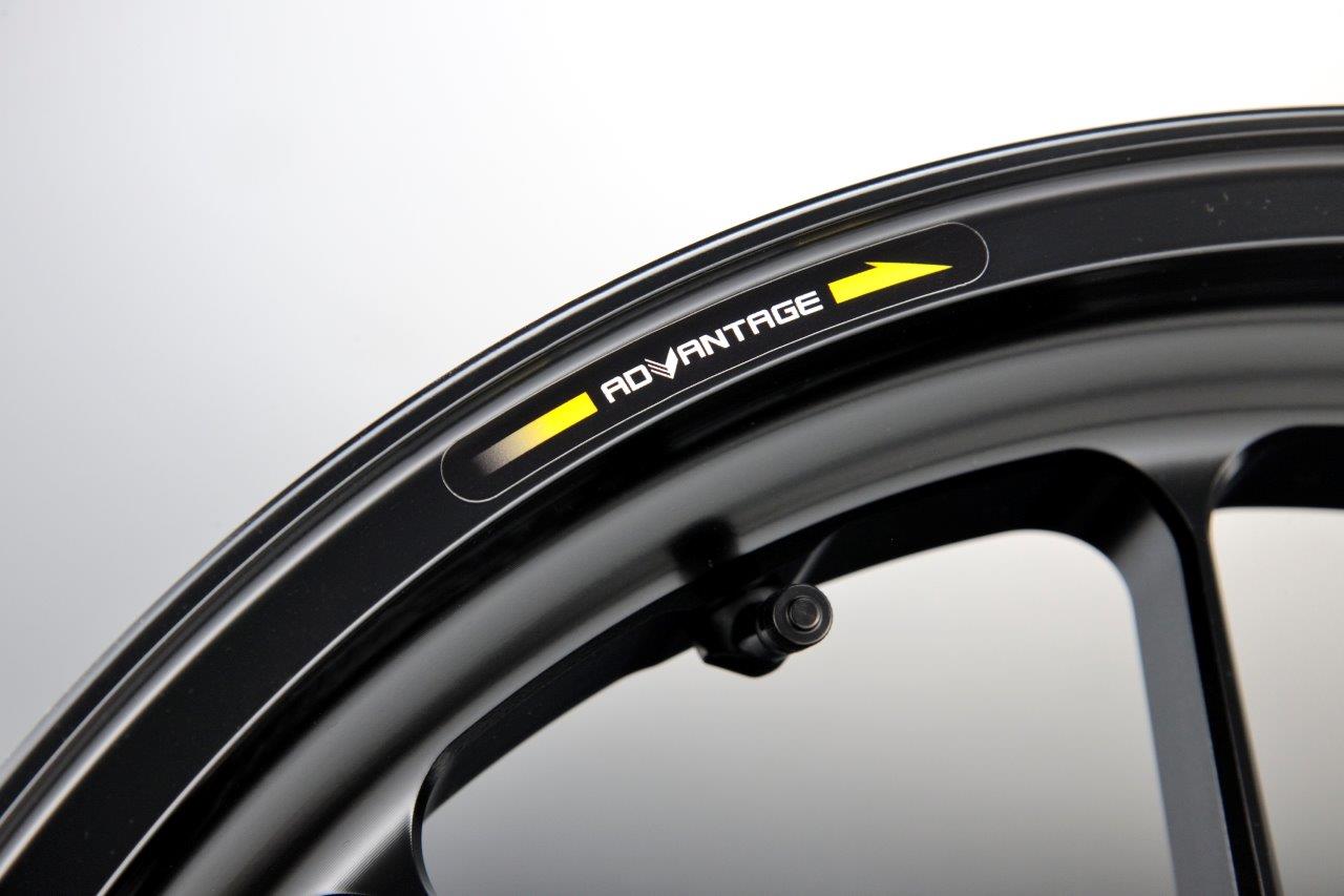 ADVANTAGE EXACTリム用ステッカー(右回転方向)