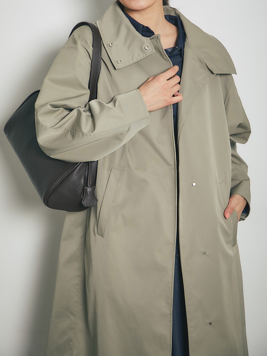 スタンドカラードルマンタフタコート | Coat | AEFRE