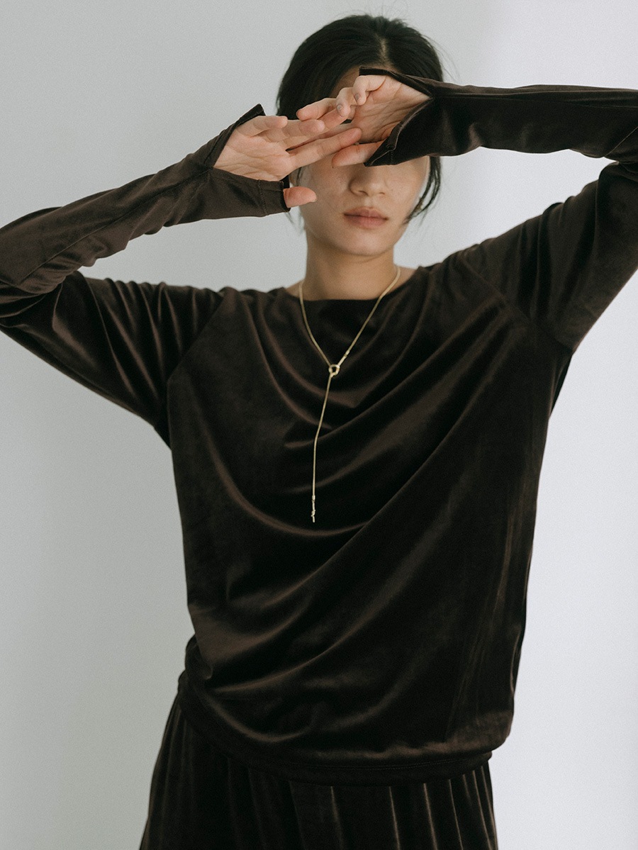 AEFRE◆エフレ◆べロアトップス/ファスナースリットスカートセットアップ べロアトップス/ファスナースリットスカートセットアップ | Set up | AEFRE