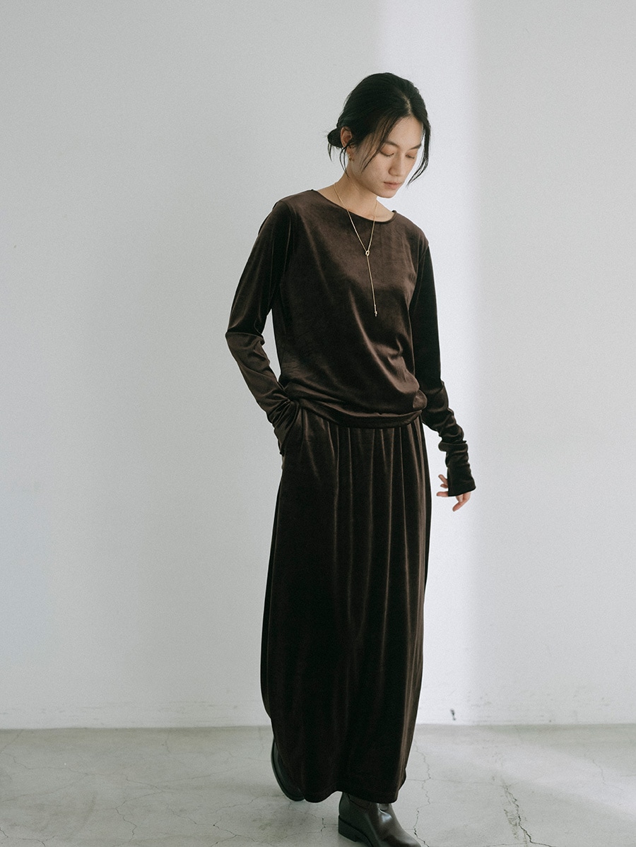 べロアトップス/ファスナースリットスカートセットアップ | Set up | AEFRE