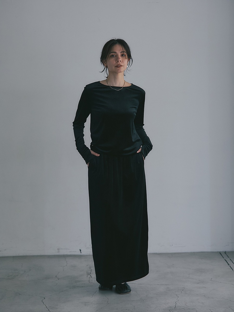 べロアトップス/ファスナースリットスカートセットアップ | Set up | AEFRE