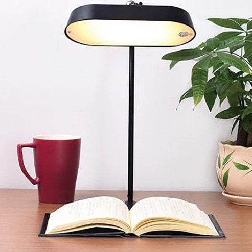 水耕栽培も楽しめるLEDデスクライト