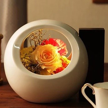 ライト付きフラワーベース