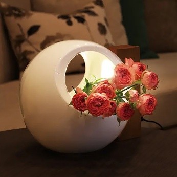 ライト付きフラワーベース