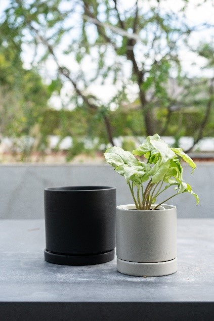 別送】鉢カバー 中（直径11.5cm）｜ガーデニング用品のアグリオ