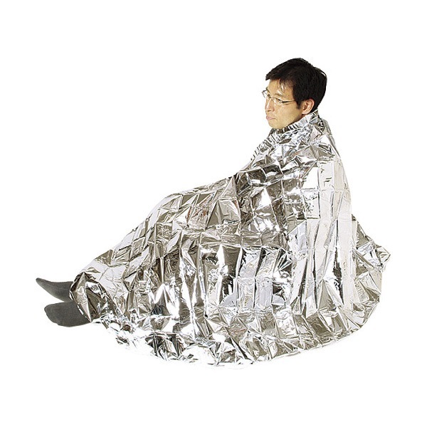 緑十字 防災用品 エマージェンシーブランケット 2200×1400mm アルミ蒸着PET 380037|寝具・敷物|防災グッズ
