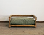 SOLD OUTAntique pet bedsquare