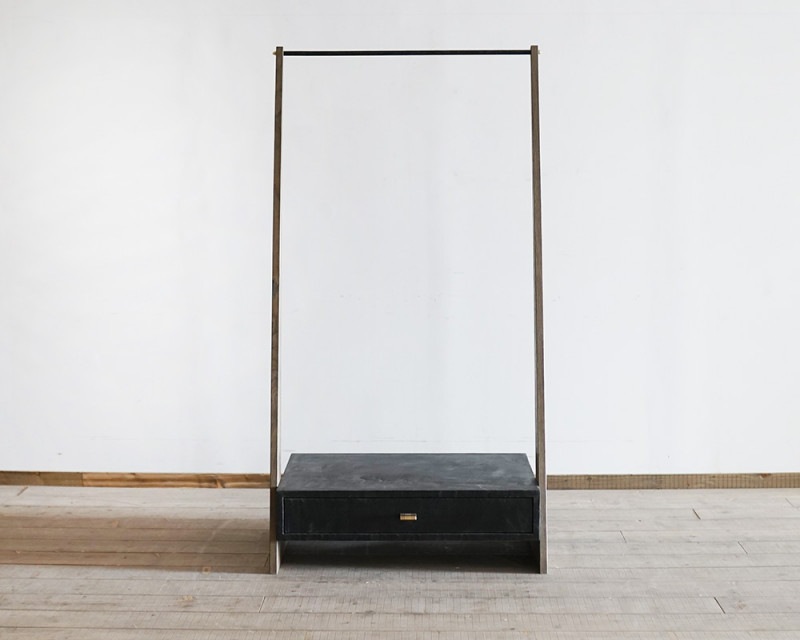 Drawer hanger (mortex)(color/FUME)