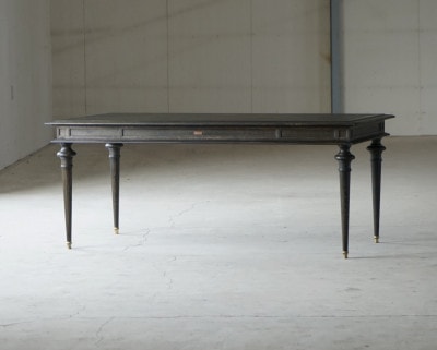 Noble grace tablecolor/BLACK