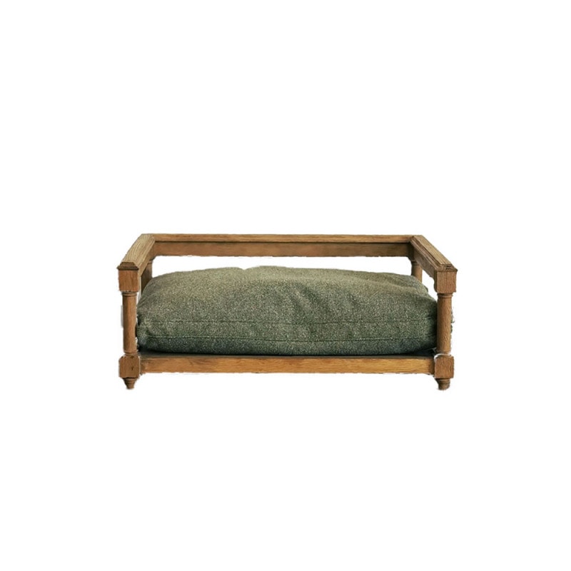 Antique pet bed (square)