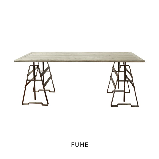 Eterno adjustable table
