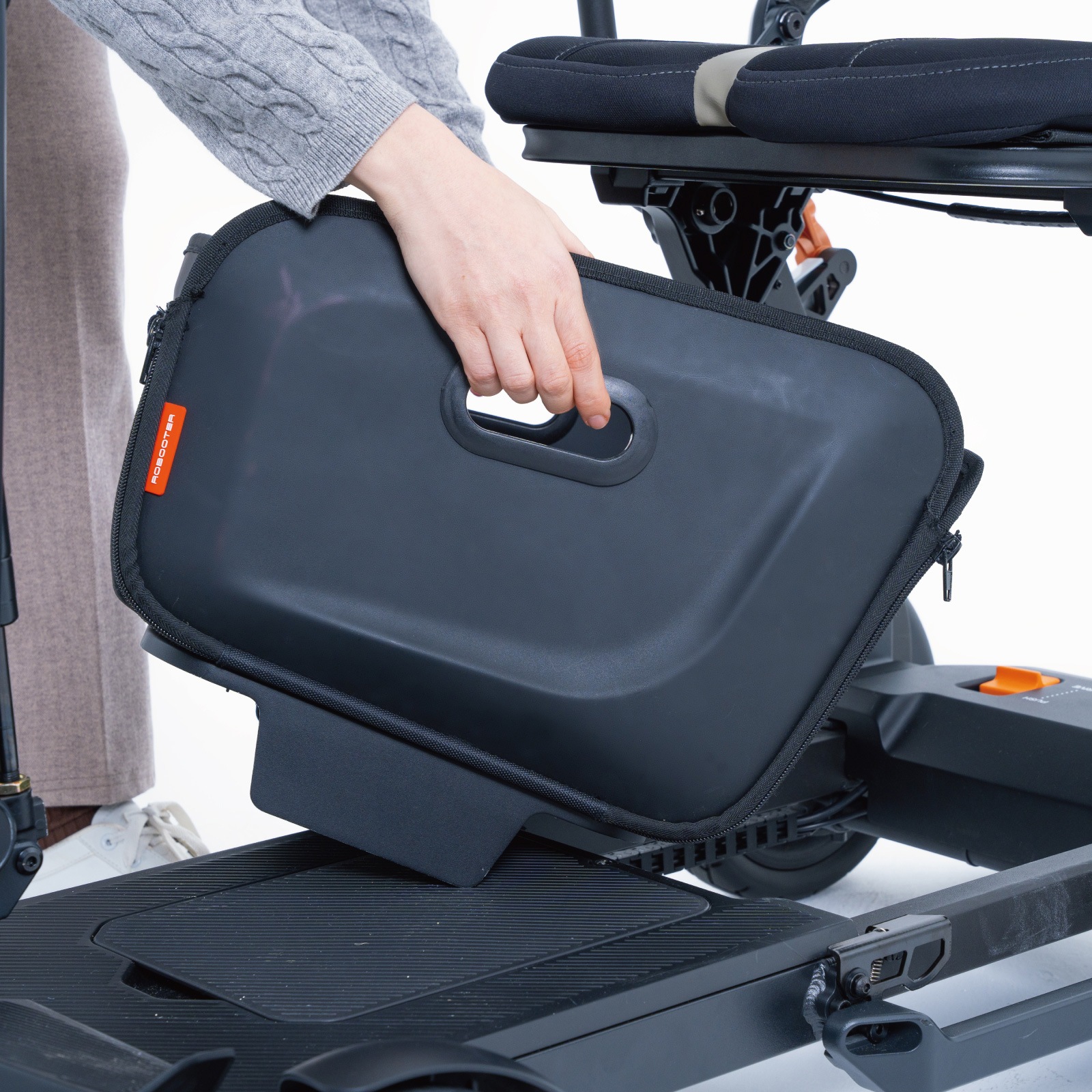 ���󥿡��Х����å� ���� / ROBOOTER J+VISION ����