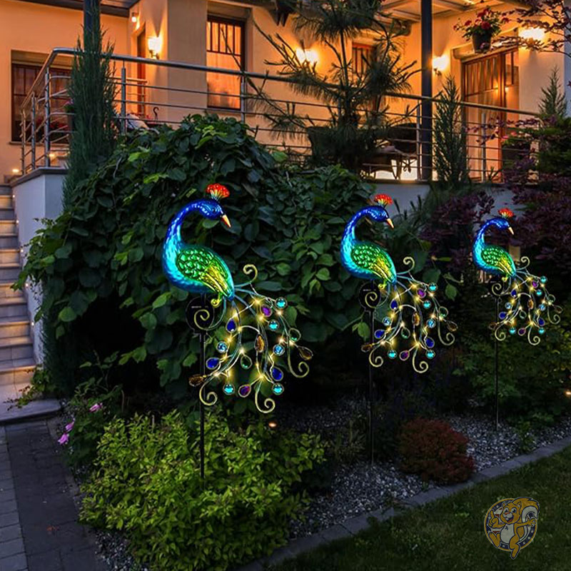 孔雀 ライト 庭装飾 メタル ピーコック ガーデン ソーラーライト 屋外装飾 ガーデンステークライト 防水 ピーコック ソーラー ランドスケープ LED パスライト パティオ ヤード ガーデン 芝生 屋外装飾 DREAMSOUL ドリームソウル