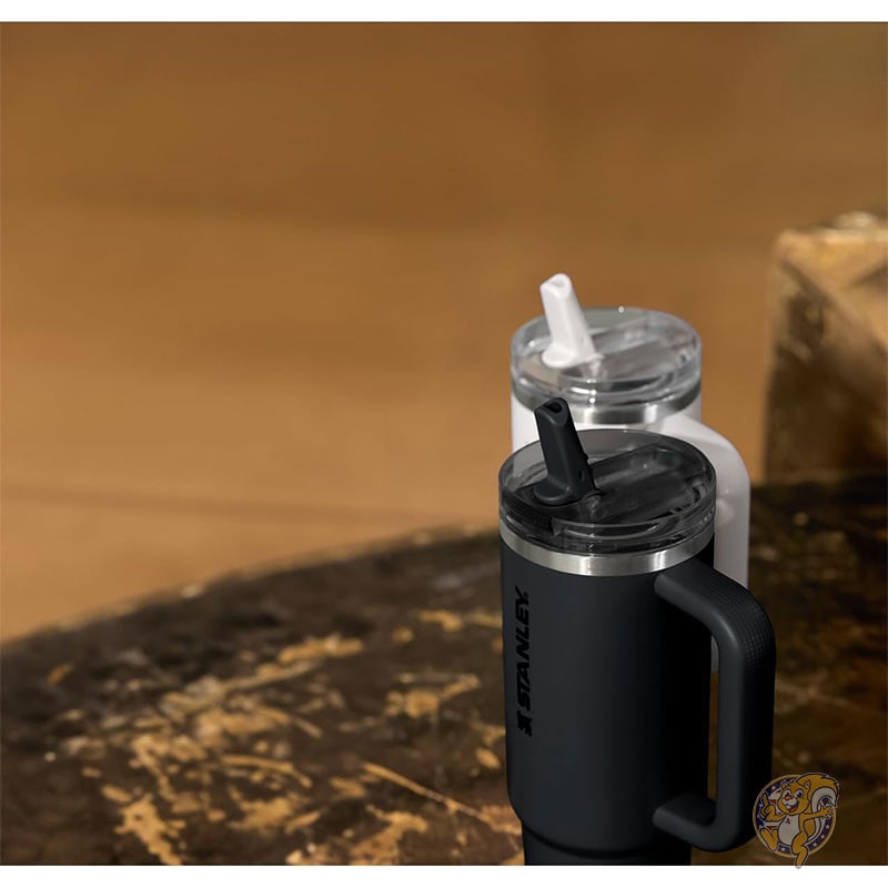 Stanley スタンレー タンブラー ウォーターグラス Quencher ProTour フリップストロータンブラー 漏れ防止蓋付き 30オンス 887ml 内蔵ストローとハンドル 断熱ステンレススチールカップ BPAフリー ローズクォーツソリッド