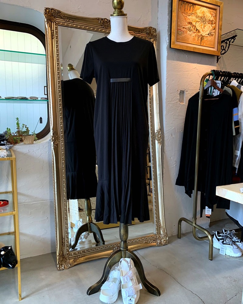 レザーBarプリーツワンピース