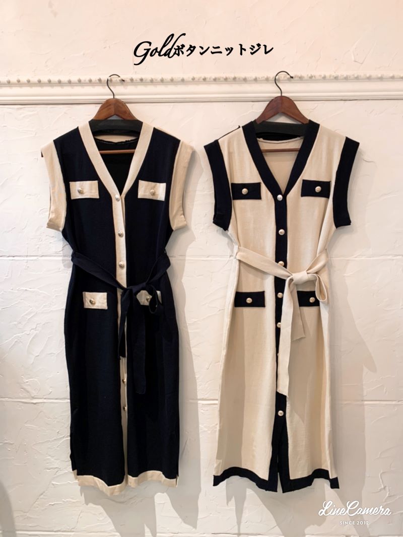 Goldボタンニットジレ