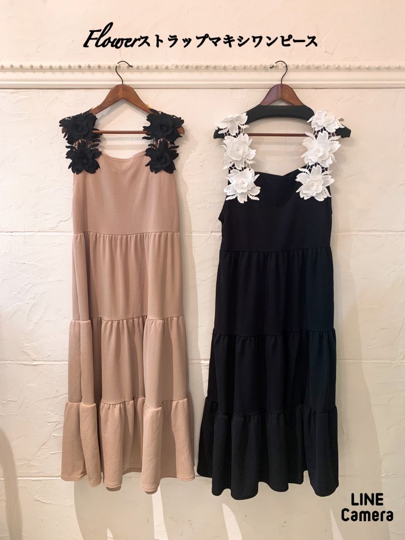 Flowerストラップマキシワンピース
