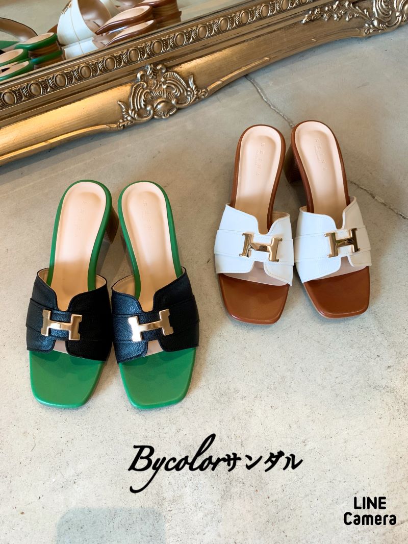 Bycolorサンダル