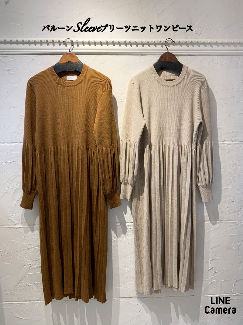 バルーンSleeveプリーツニットワンピース