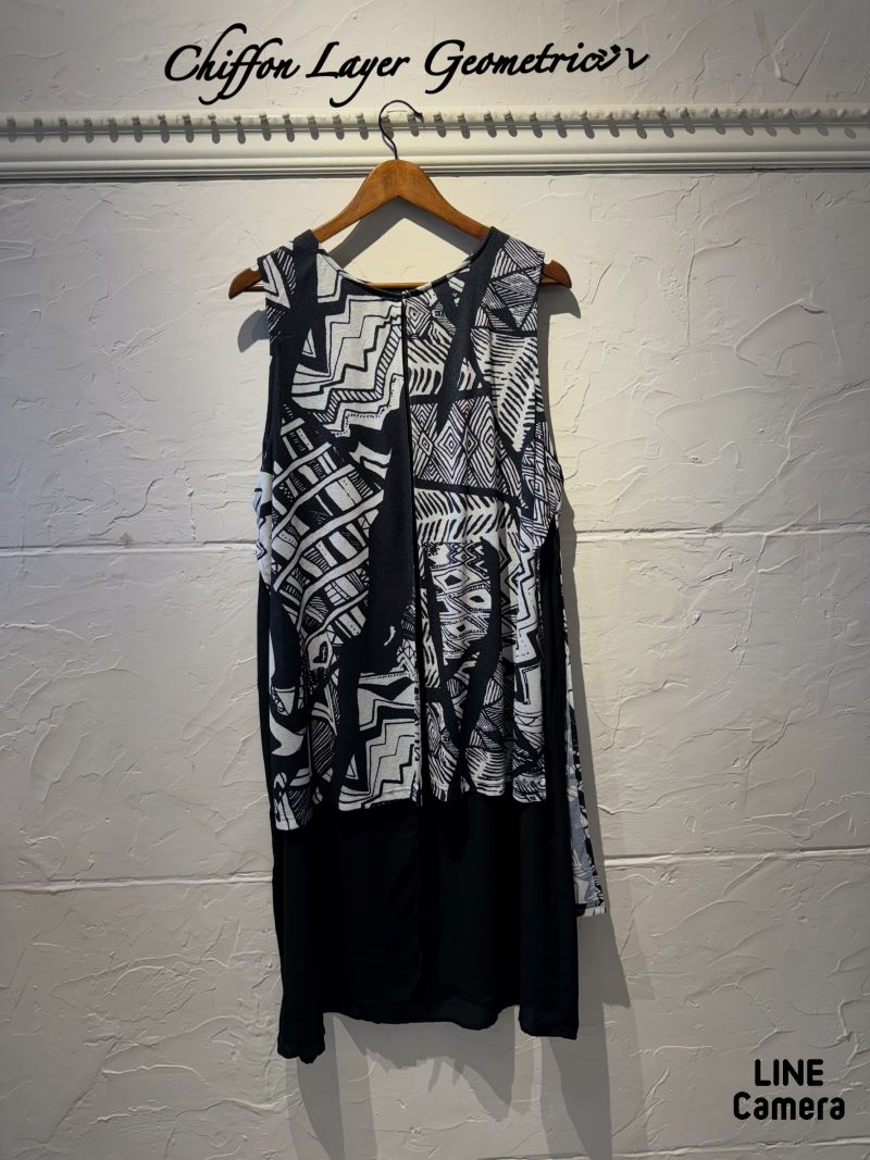 ChiffonLayerGeometricジレ