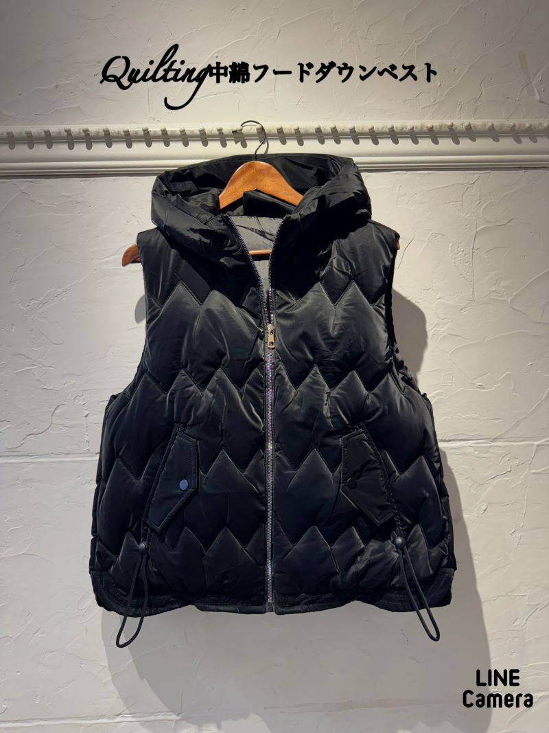 Quiltingフードダウンベスト