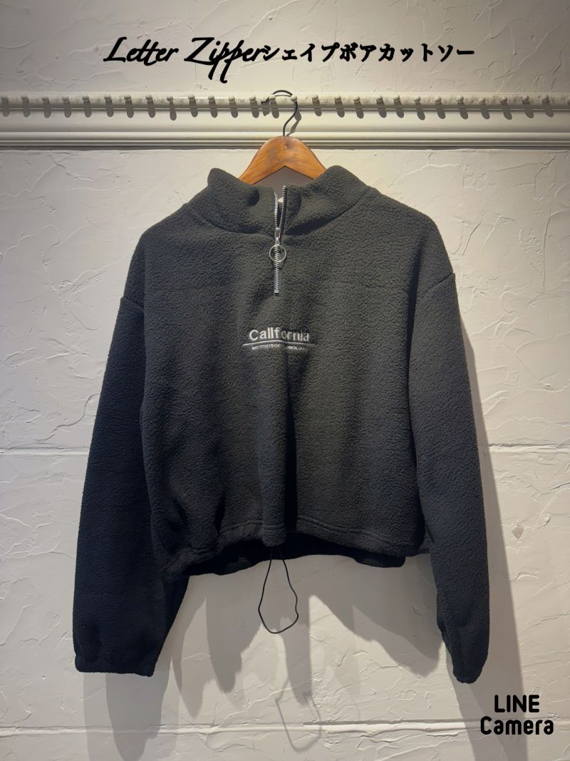 LetterZipperシェイプボアカットソー