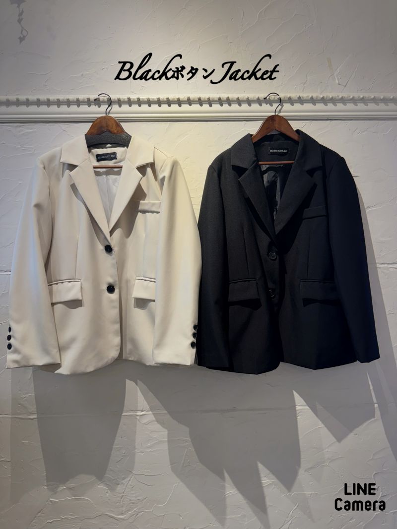 BlackボタンJacket